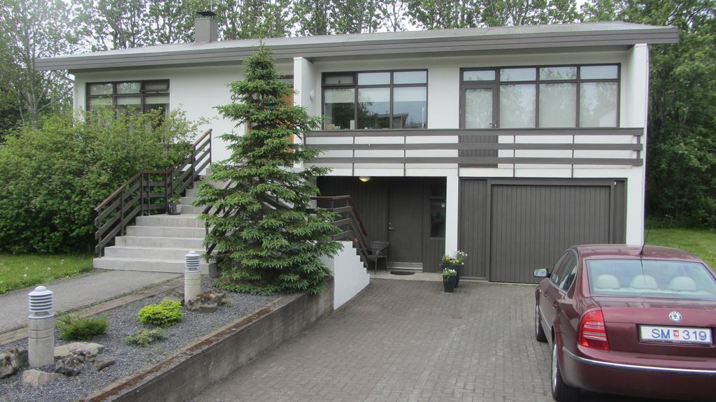 Skolo Apartment Selfoss Bagian luar foto